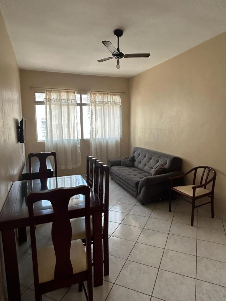 Apartamento A Um Minuto Da Praia Apartment Praia Grande  Bagian luar foto