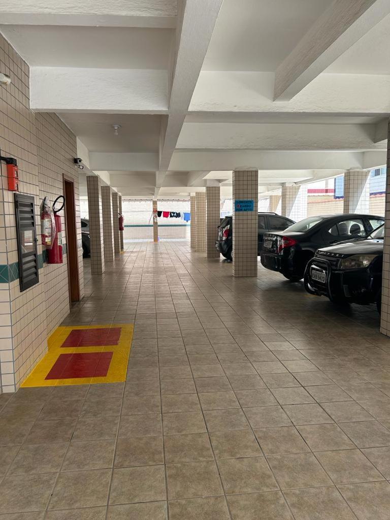 Apartamento A Um Minuto Da Praia Apartment Praia Grande  Bagian luar foto